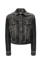 washing denim trucker jacket